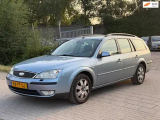 Ford Mondeo Wagon 1.8-16V Futura Inruilkoopje