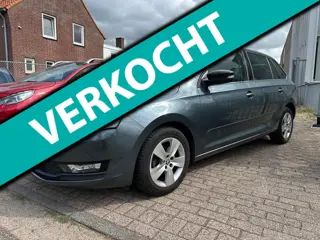 Skoda Rapid Spaceback 1.0 TSI Greentech Drive * PANO * TREKHAAK * AUTOMAAT *