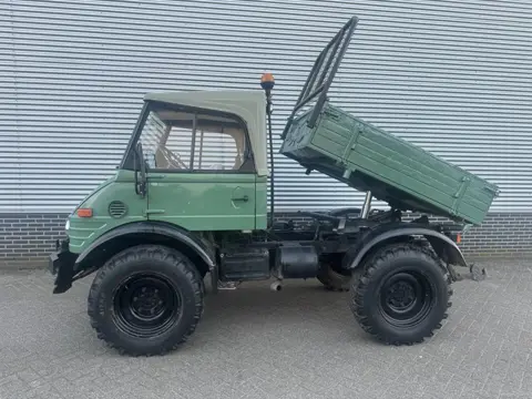Mercedes-Benz Unimog 421 cabrio Agra. Kipper ,