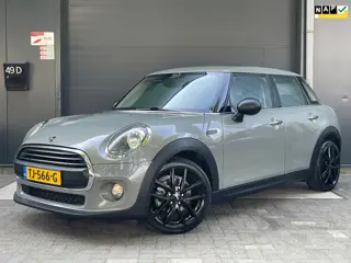 Mini 5-Deurs 1.5 One First NAP CARPLAY CRUISE NAVI AIRCO PDC START KNOP