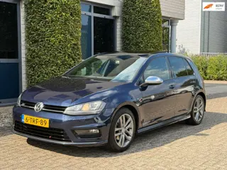 Volkswagen Golf 1.4 TSI ACT Highline |R-Line| |DSG| |Keyless| |Pano| |Xenon||Carplay|