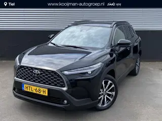 Toyota Corolla Cross Hybrid 140 Style Dodehoekdetectie, Parkeersensoren voor + achter, Navigatie, Sm