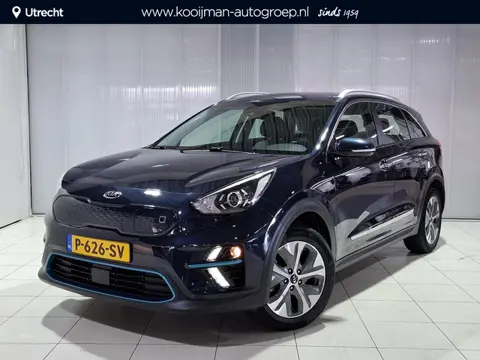 Kia e-Niro DynamicLine 64 kWh SOH 100%, dealer onderhouden, wat een luxe, tot 10 jaar garantie* !