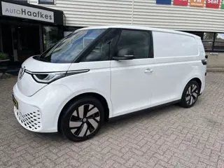 Volkswagen ID. Buzz Cargo 77 kWh achterdeuren, 1 eigenaar, adaptieve cruise controle, CarPlay, beton