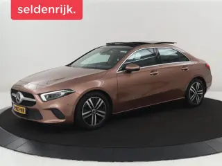 Mercedes-Benz A-klasse 200 Business Solution Luxury | Trekhaak | Panoramadak | Leder | Memory |  Sfe