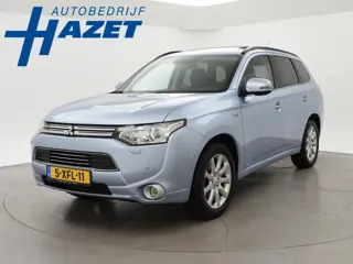 Mitsubishi Outlander 2.0 PHEV 4WD AUT. INSTYLE+ TREKHAAK | SCHUIFDAK | LEDER | STOELVERW. | CAMERA |