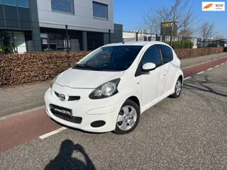 Toyota Aygo 1.0-12V Comfort Navigator Navigatie Airco Toerenteller