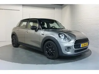 MINI Mini 1.5 Cooper Rijklaar! | Eerste eigenaar | Carplay | NAP