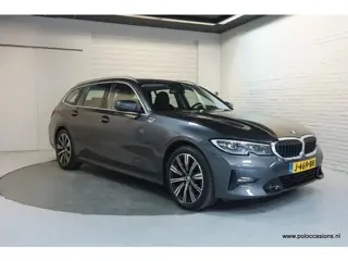 BMW 3 Serie Touring 320i Rijklaar! | Leder | Sportinter | Carplay | DAB +
