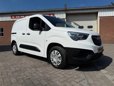 Opel Combo 1.5D L1H1 Edition euro 6 airco cruise