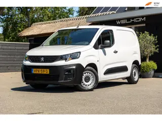Peugeot Partner 1.2 PureTech Premium Airco I Cruise I Android I CarPlay I Parkeersensoren I Navigati