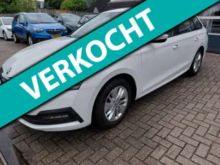 Skoda Octavia Combi 1.0 e-TSI Business Edition