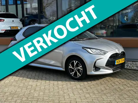 Toyota Yaris 1.5 Hybrid Dynamic/Adap.Cruise/Led