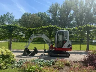 Takeuchi TB 225 Extra Minigraver / Mini Graver (bj 2025)