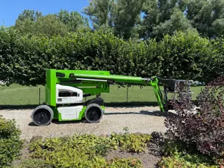 Niftylift HR 15 N D E Knikarmhoogwerker / Knikarm Hoogwerker