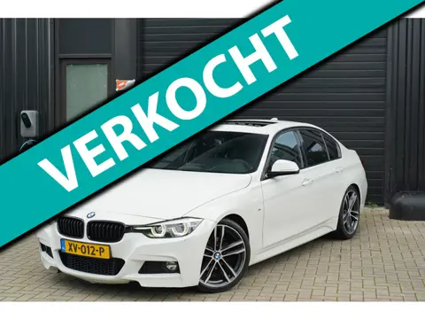 BMW 3-serie 320i M Sport Edition LED/PANO/SPORT CHASSIS/STOELVERW/NAVI PRO/LICHT PAKK/