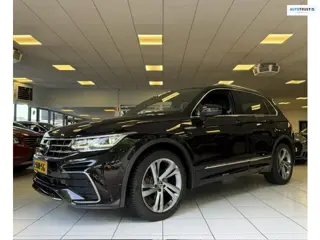 Volkswagen Tiguan 1.5 TSI R-Line Business+/ 3x R-Line/Pano/Leder/VOL opties/Camera/Apple Carplay/Mem
