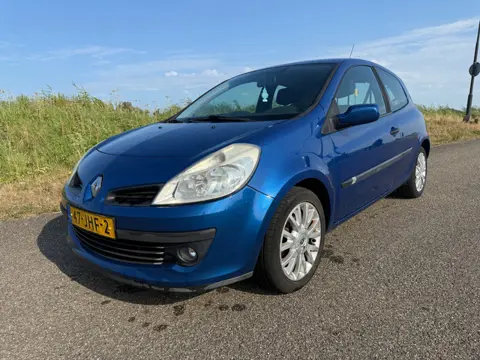 Renault Clio 1.2-16V Collection INCL NW APK leuke nette auto !