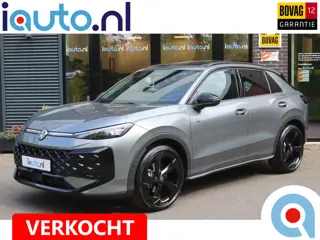Volkswagen T-Roc 1.5 eTsi R-Line Black Style Pano/IQ.Light/Keyless/Camera/ACC/Elek. klep/20"/Trekhaa