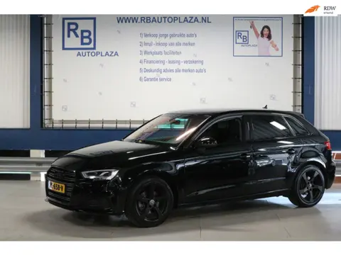 Audi A3 Sportback 1.0 TFSI BLACK PACK / AUTOMAAT / 12 MAANDEN GARANTIE ! ! !