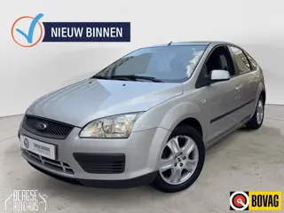 Ford Focus 1.6 16V Trend Airco Cruise Lmv Trekhaak