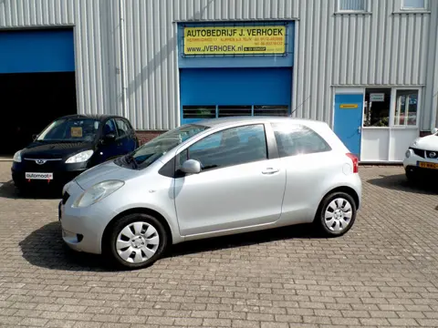 Toyota Yaris 1.0 VVTi