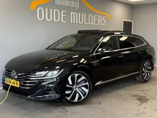 Volkswagen Arteon Shooting Brake 1.4 TSI eHybrid R-line | Trekhaak | Adaptive | Carplay | Panodak | 