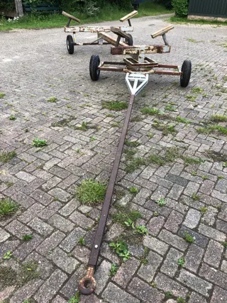 Platte/lage bootkar aangeboden. Boottrailer, stallingstrailer
