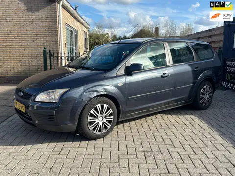 Ford Focus Wagon 1.6-16V Trend | rijd schakelt goed |nieuwe apk keuring| airco |