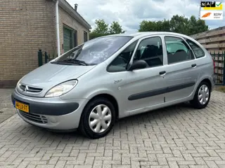 Citroen Xsara Picasso 1.8i-16V |airco | nw apk | trekhaak | koopje !