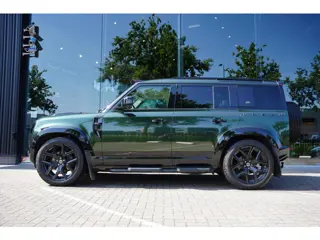 Land Rover Defender 110 / EXPORT PRICE / FULL URBAN PACK / Meridian / Panoramadak