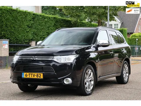 Mitsubishi Outlander 2.0 PHEV instyle