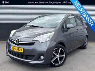 Toyota Verso-S 1.3 VVT-i Aspiration Panoramadak / LM velgen / Trekhaak / Climate control