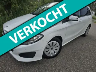 Mercedes-Benz B-klasse 220 d Ambition/Dealer onderhouden/ 1e eig.