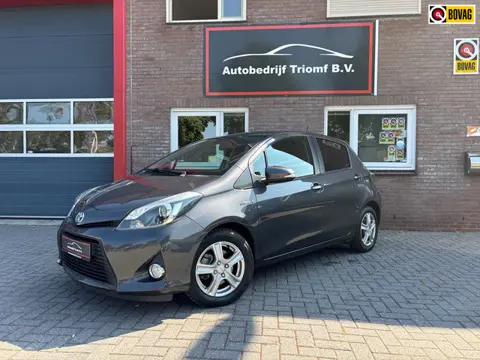 Toyota Yaris 1.5 Full Hybrid - NAVIGATIE - CROUSE CONTROL - CLIMATE CONTROL - CAMERA..!!