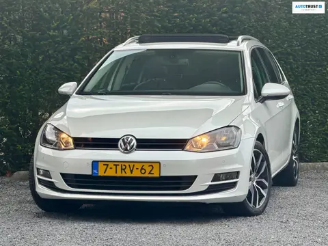 Volkswagen Golf Variant 1.4 TSI Highline | PDC | PANO | DSG