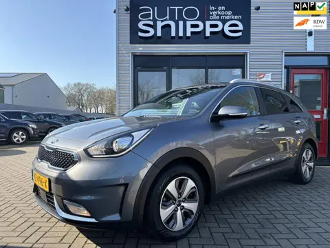 Kia Niro 1.6 GDi Hybrid BusinessLine -AUTOMAAT-VOLLEDER-STOEL + STUURWIELVERWARMING-CAMERA-KEYLESS-A