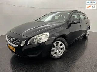 Volvo V60 1.6 T3 Momentum Dealer onderhoud