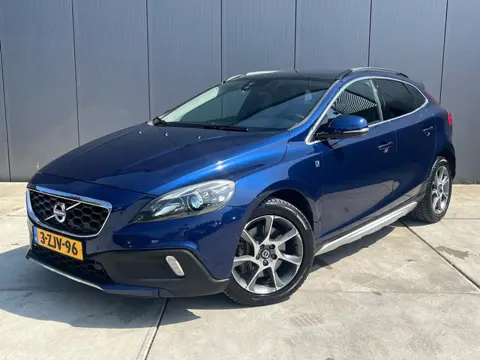 Volvo V40 Cross Country 2.0 D4 Ocean Race Automaat | Camera | Lederen Bekleding | Memory | Panoramad