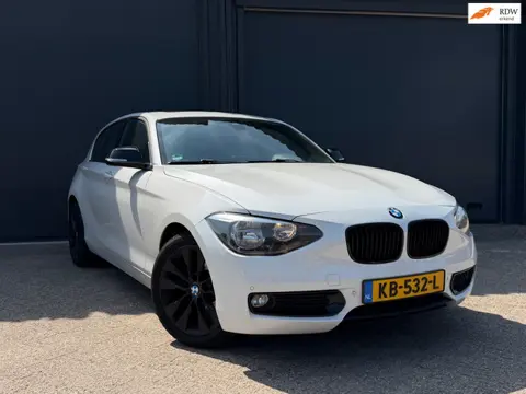 BMW 1-serie 116i | Pano | Airco | Ketting Hoorbaar |
