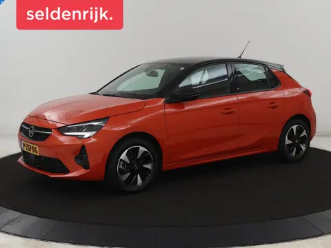 Opel Corsa-e GS Line 50 kWh | 3 Fase | Camera | Carplay | Dodehoek detectie | Cruise control | Full 
