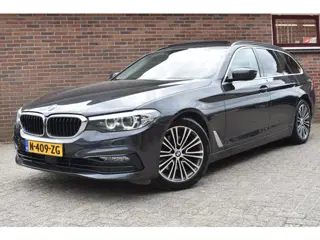 BMW 5-serie Touring 520d High Executive '18 Pano LED Clima Navi Cruise