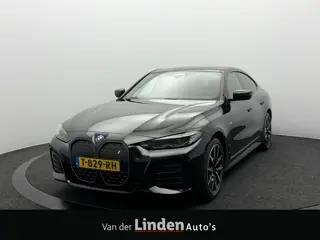 BMW i4 eDrive40 High Executive 84 kWh M-Sport SOH 95,2% | Trekhaak | Live Cockpit Professional | 360
