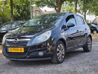 Opel Corsa 1.2-16V '111' Edition
