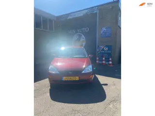 Ford Focus 1.6-16V Ambiente