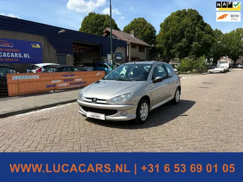 Peugeot 206 1.4 Forever 2X SLEUTEL + BOEKJES!