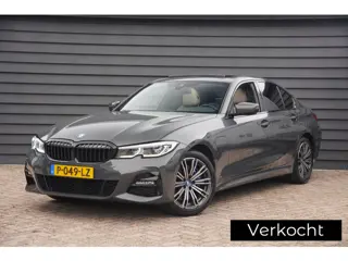 Een sportieve sedan met moderne plug‑in hybride technologie