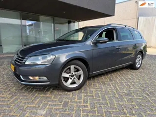 Volkswagen Passat Variant 1.8 TSI Highline. Climat. BJ 5-2011. APK 3-2027