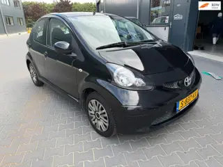 Toyota Aygo 1.0-12V