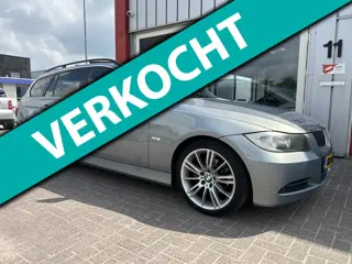 BMW 3-serie Touring 325i High Executive Leer/Panodak